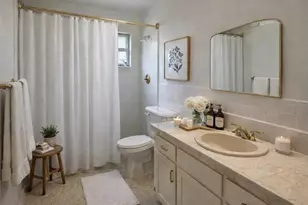 2460 Persian Dr, Clearwater, FL 33763 - Photo 17