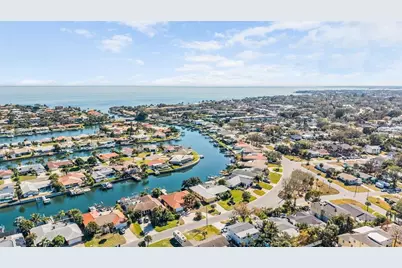 1926 Montana Avenue NE, Saint Petersburg, FL 33703 - Photo 59