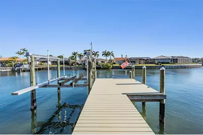 1926 Montana Avenue NE, Saint Petersburg, FL 33703 - Photo 53