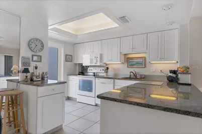 6154 Midnight Pass Road #305, Sarasota, FL 34242 - Photo 5