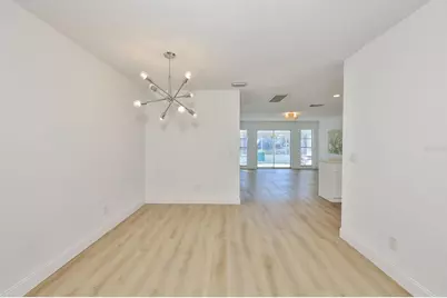 325 Green Manor Drive, Sun City Center, FL 33573 - Photo 11