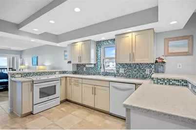 19450 Gulf Boulevard #705, Indian Shores, FL 33785 - Photo 7