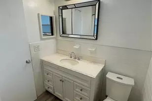 4250 37th St S, Saint Petersburg, FL 33711 - Photo 11