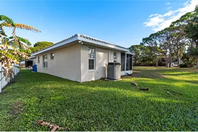 2500 S 62nd Avenue, Saint Petersburg, FL 33712 - Photo 5