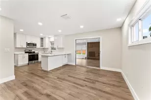 8418 Flagstone Dr, Tampa, FL 33615 - Photo 23