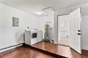 8418 Flagstone Dr, Tampa, FL 33615 - Photo 35