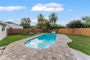 8418 Flagstone Dr, Tampa, FL 33615 - Photo 29