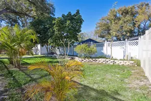 1255 Foggy Ridge Pkwy, Lutz, FL 33559 - Photo 23