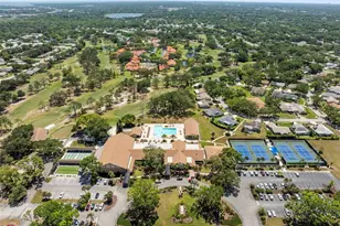 2238 Lark Cir W, Palm Harbor, FL 34684 - Photo 25