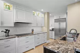 521 Mandalay Ave, Clearwater Beach, FL 33767 - Photo 13