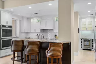 521 Mandalay Ave, Clearwater Beach, FL 33767 - Photo 11