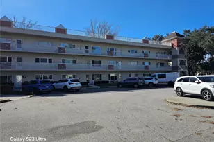 2263 Americus Blvd E, Clearwater, FL 33763 - Photo 1