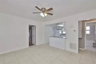 72 Lake Shore Dr, Palm Harbor, FL 34684 - Photo 11