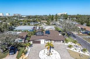 6400 Mockingbird Way S, Saint Petersburg, FL 33707 - Photo 51