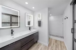 17940 Gulf Blvd, Redington Shores, FL 33708 - Photo 23