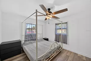 5900 Cypress St N, Saint Petersburg, FL 33703 - Photo 13