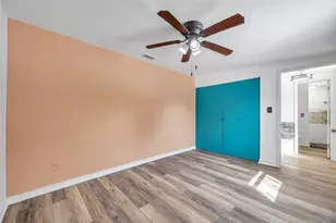 5900 Cypress St N, Saint Petersburg, FL 33703 - Photo 11