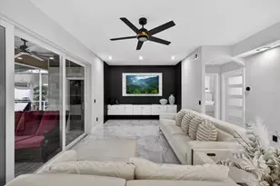 811 Sandcastle Cir, Brandon, FL 33511 - Photo 37