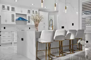 811 Sandcastle Cir, Brandon, FL 33511 - Photo 31