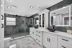 811 Sandcastle Cir, Brandon, FL 33511 - Photo 49