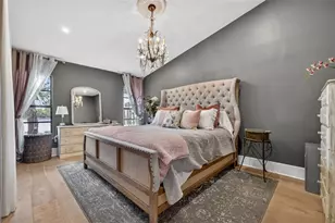 978 San Carlos Ct NE, Saint Petersburg, FL 33702 - Photo 25