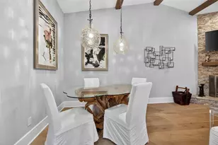 978 San Carlos Ct NE, Saint Petersburg, FL 33702 - Photo 19