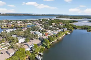 978 San Carlos Ct NE, Saint Petersburg, FL 33702 - Photo 47