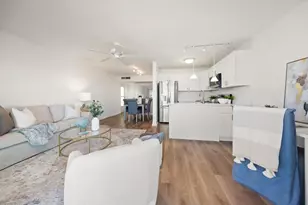 2566 Gary Cir, Dunedin, FL 34698 - Photo 17