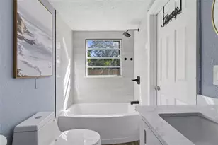 8509 N 11th St, Tampa, FL 33604 - Photo 17