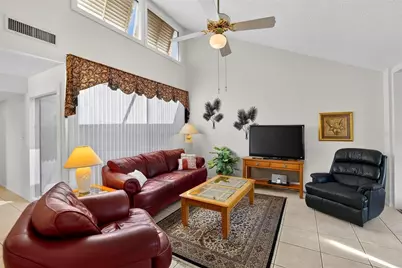 105 N Capri Court N, Plant City, FL 33566 - Photo 7