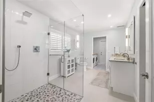 3784 42nd Ave S, Saint Petersburg, FL 33711 - Photo 17