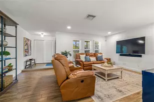 3784 42nd Ave S, Saint Petersburg, FL 33711 - Photo 5