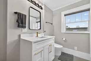 534 1st St N, Saint Petersburg, FL 33701 - Photo 41