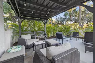 534 1st St N, Saint Petersburg, FL 33701 - Photo 45