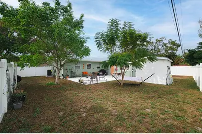 7423 Orpine Drive N, Saint Petersburg, FL 33702 - Photo 21