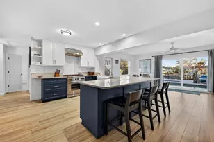 1984 Michigan Ave NE, Saint Petersburg, FL 33703 - Photo 11