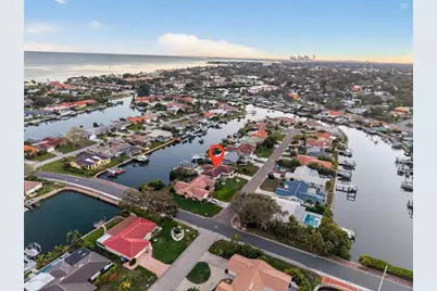 1984 Michigan Avenue NE, Saint Petersburg, FL 33703 - Photo 43