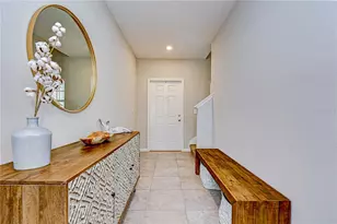 10013 RoseMary Leaf Ln, Riverview, FL 33578 - Photo 5