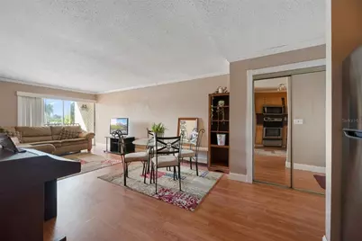 10365 Paradise Boulevard #22, Treasure Island, FL 33706 - Photo 5
