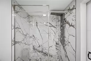 7024 Ponderosa Dr, Tampa, FL 33637 - Photo 13