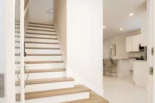 31885 Anchor Pt Dr, Wesley Chapel, FL 33545 - Photo 9