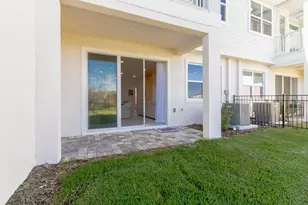 31885 Anchor Pt Dr, Wesley Chapel, FL 33545 - Photo 21