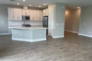 4580 Almada Ln, Wesley Chapel, FL 33543 - Photo 3