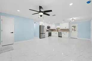 14814 11th St, Dade City, FL 33523 - Photo 13