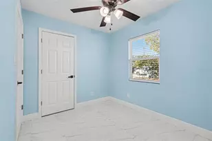 14814 11th St, Dade City, FL 33523 - Photo 13