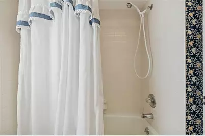 6611 Peachtree Drive, Temple Terrace, FL 33617 - Photo 23