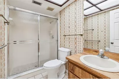 6611 Peachtree Drive, Temple Terrace, FL 33617 - Photo 25