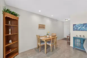 1512 Chevy Chase Dr, Sun City Center, FL 33573 - Photo 21