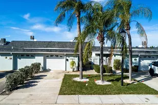 128 Boca Ciega Point Blvd N, Saint Petersburg, FL 33708 - Photo 31