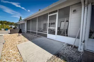 128 Boca Ciega Point Blvd N, Saint Petersburg, FL 33708 - Photo 27